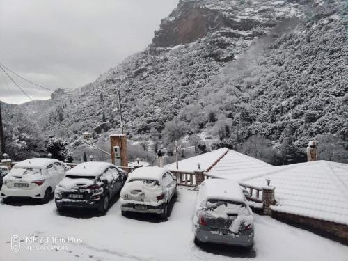 Το Chalet Zachlorou τον χειμώνα