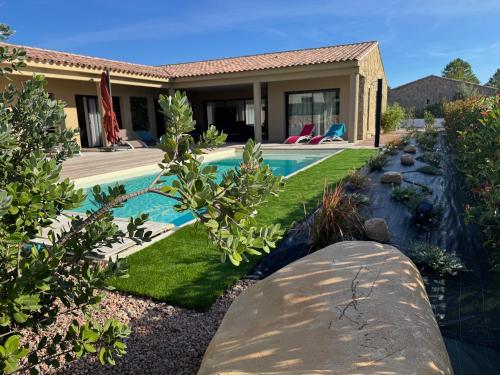 Casa Nostra Villa Récente Climatisée - Piscine Chauffée