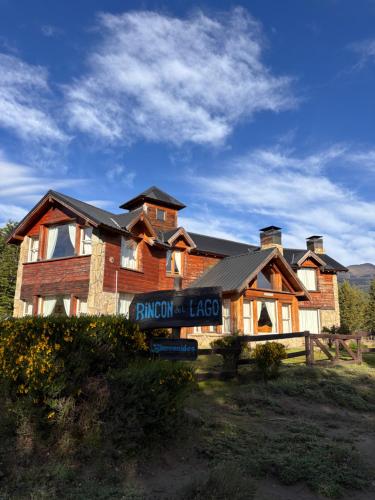 Здание шале