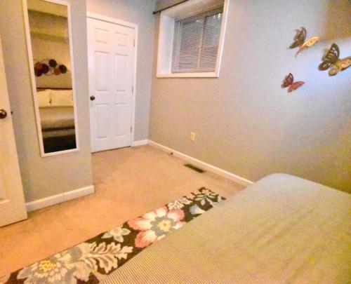 Gallery image of Tremont apartment, near downtown, and Central! in Cleveland