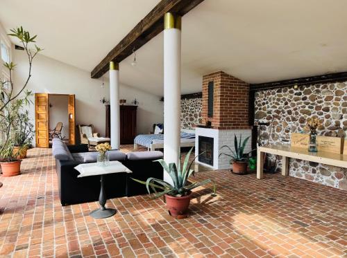 Foto dalla galleria di Stara Oranżeria Huszlew Dwór a Huszlew