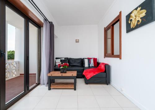 1 bedroomed Apartment - Ocean View - Oura - Beach