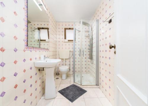 402 - Oura - 2 Bedroomed Apartment - Sea View