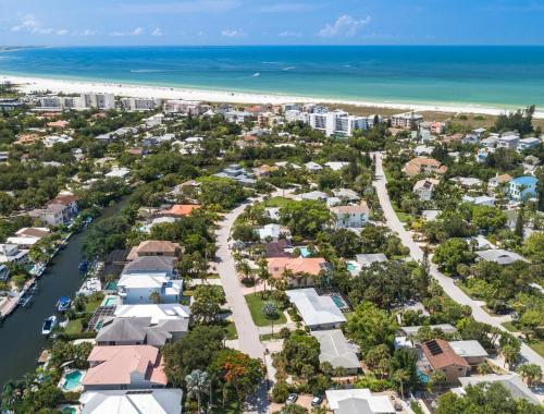 Природа в окрестностях дома для отпуска