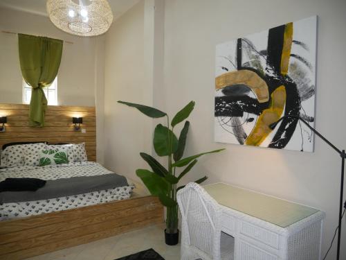 Llit o llits en una habitació de Rodney Heights 3-Bed Apt