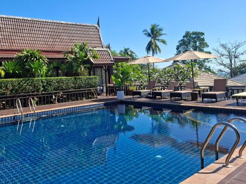 Bazén v ubytování Kaya Mani Villas nebo v jeho okolí