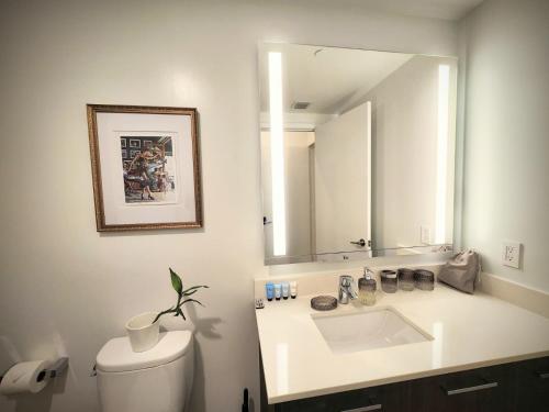 Marina Miami Penthouse- Downtown-Brickell 2BD-2BA photo 16