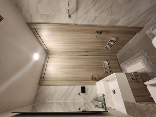 Et badeværelse på PROMO Luxury 2BR SuitePrime Spot