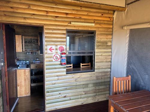 Η κουζίνα ή μικρή κουζίνα στο Kuierbos