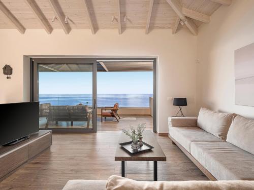 Casa Domenica, 2 bedroom seaside home