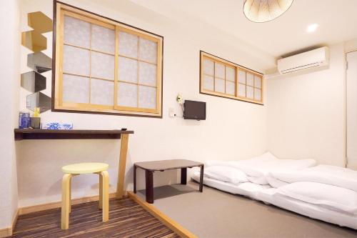 Sunflower Hotel 602, Osaka, Namba & Shinsaibashi