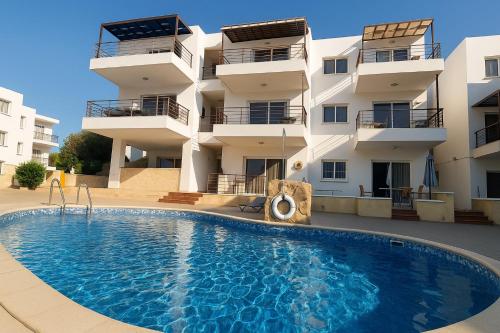 Beachfront Sirena Lighthouse Sea View Apartment