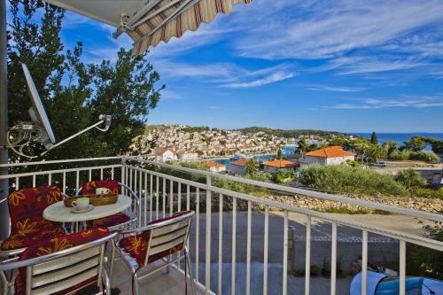 Hvar Port View apartment