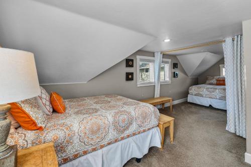 Postel nebo postele na pokoji v ubytování Aspen Bungalow