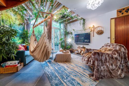 Secret Oasis in Bastille - Luxury & Serenity