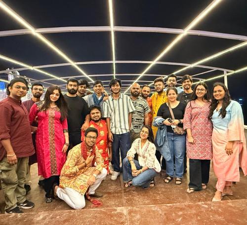 Επισκέπτες που μένουν στο Hidden Monkey Hostel, Chet Singh Ghat, Varanasi