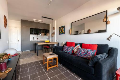 Renovated apartment close to Yumbo