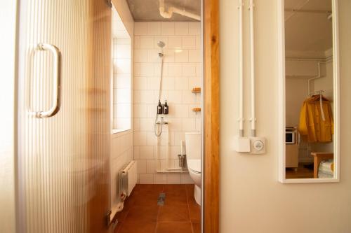 Ένα μπάνιο στο Urban Yurt