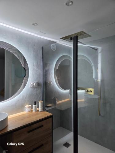 Ένα μπάνιο στο AfterClose le11