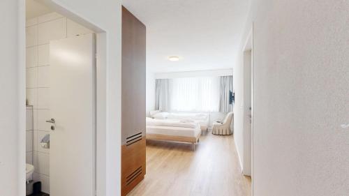 Großzügige 4 Schlafzimmer Wohnung in Davos Bergblick zentrale Lage photo 2