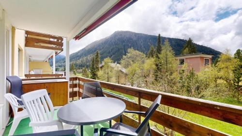 Großzügige 4 Schlafzimmer Wohnung in Davos Bergblick zentrale Lage