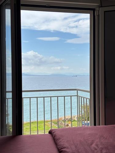 Apartment with sea view