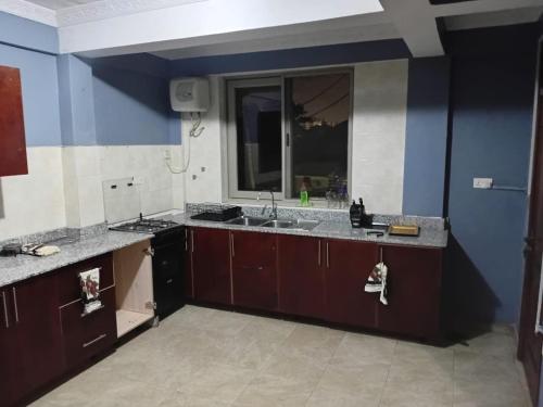 Η κουζίνα ή μικρή κουζίνα στο VERA's TOWERS