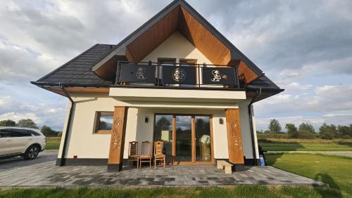 Το κτήριο όπου στεγάζεται  η βίλα