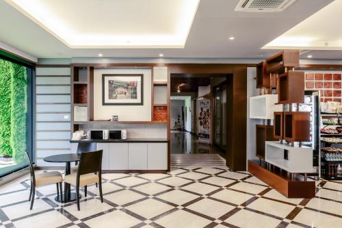 B&B HOTEL Bari Rondò photo 21