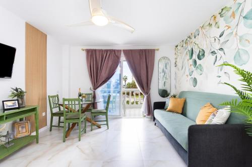 New! Sea View Apartment with Aircon in Center of Las Americas