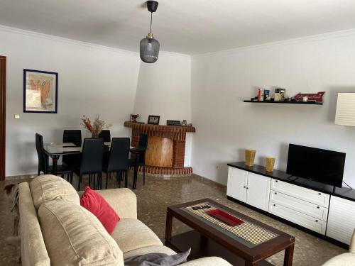 TV a/nebo společenská místnost v ubytování Apartamento "Un Rico Domingo", Con Parking