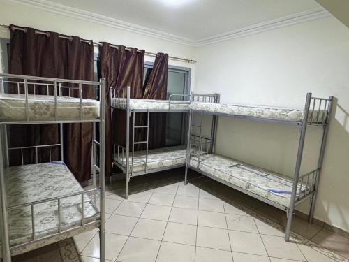 RA daily hostel