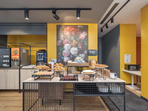 Jídlo v hotelu nebo okolí