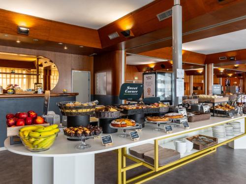 Φαγητό σε αυτό το ξενοδοχείο ή κάπου εκεί κοντά