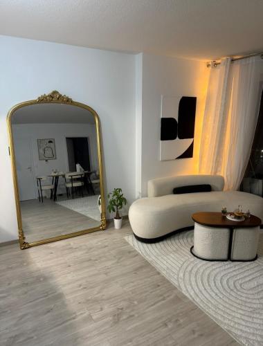 Et tv og/eller underholdning på Beautiful Strasbourg apartment, 2 high standing rooms