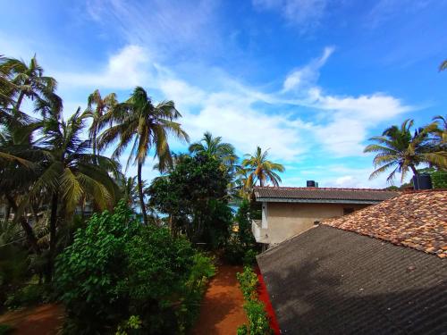 El edificio en el que está la casa de huéspedes