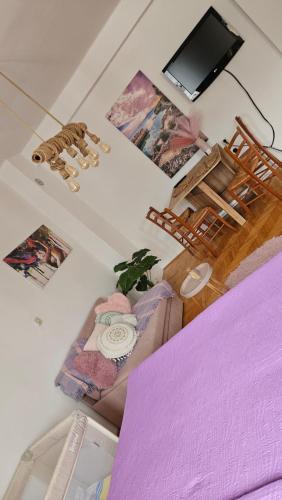 Jana's Apartment,100 meters to the lake,Free Parking