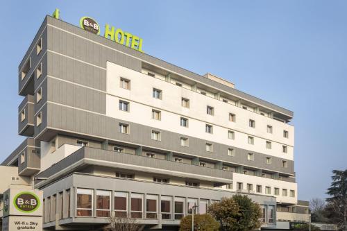 Το κτήριο όπου στεγάζεται  το ξενοδοχείο