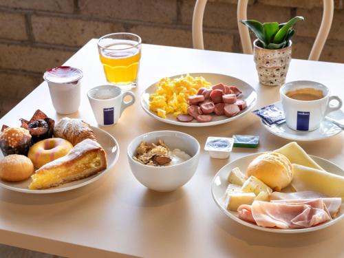 Φαγητό σε αυτό το ξενοδοχείο ή κάπου εκεί κοντά