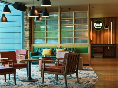 Χώρος καθιστικού στο B&B HOTEL Derby