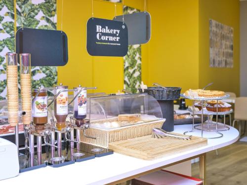 Jídlo v hotelu nebo okolí