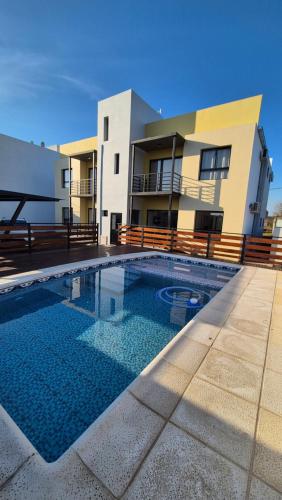 Swimmingpoolen hos eller tæt på MONACO Departamento PA