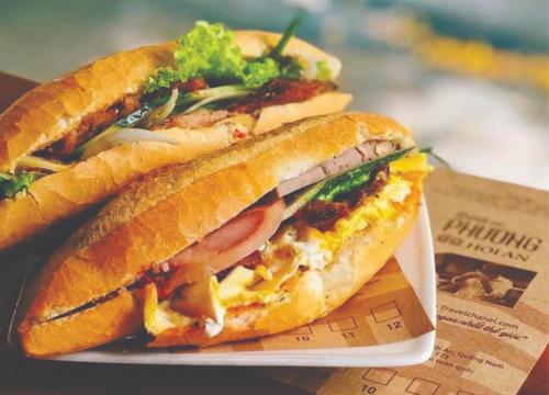 Φαγητό σε αυτό το δωμάτιο σε οικογενειακή κατοικία ή κάπου εκεί κοντά