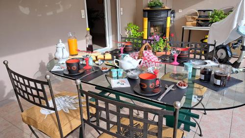 Ποτά στο Chambre avec salle de bain privative et borne de recharge électrique T2