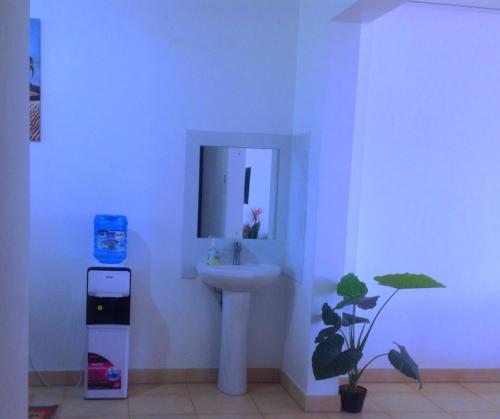 Ένα μπάνιο στο Luxury 2BR Apartments