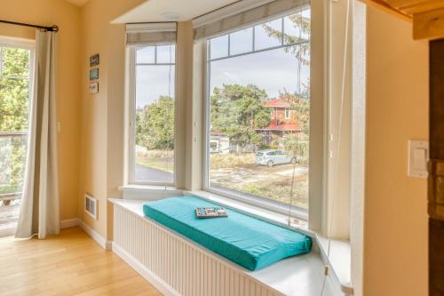 Φωτογραφία από το άλμπουμ του Bridgeview Escape σε Waldport