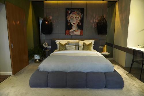 Crown Plaza Luxury Suite