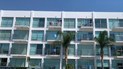 Το κτήριο όπου στεγάζεται  το διαμέρισμα