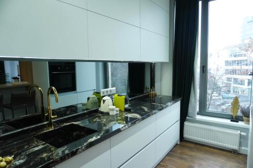 Nhà bếp/bếp nhỏ tại Crown Plaza Luxury Suite