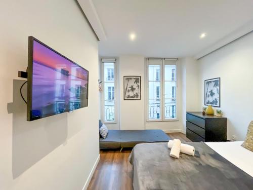 UrbanFlat 206 - Beautiful Studio in the center of Paris